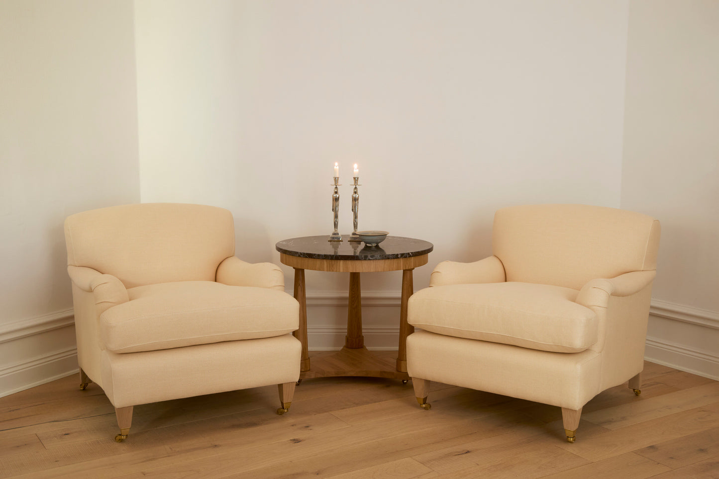 Armchair Essy