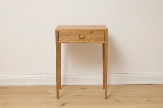 Nightstand Alma