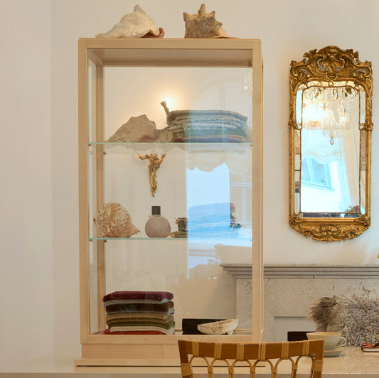 Table display case in solid birch