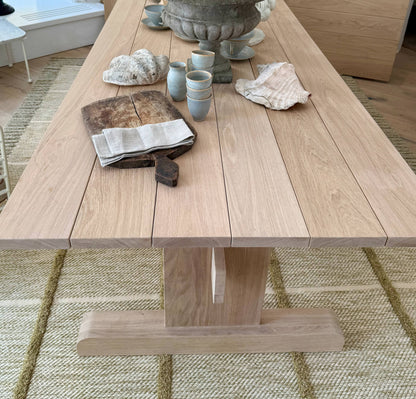 Dining table "Svea"